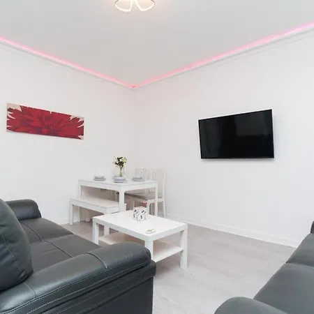 Monroe House شقة *